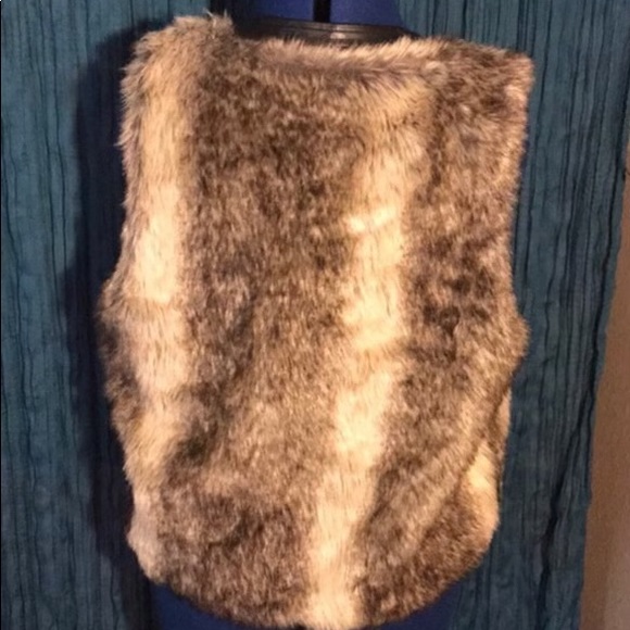 Vest - Picture 2 of 2